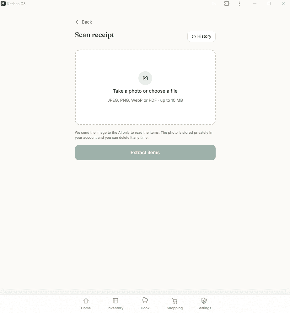 Scan receipt screen with a note that the photo is used only to read items and can be deleted any time